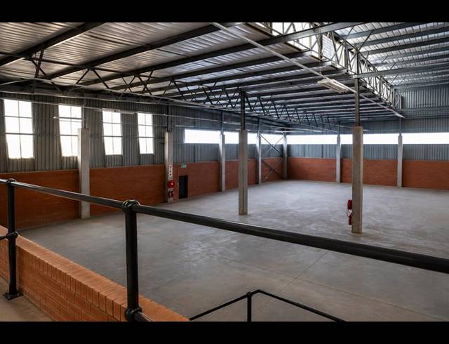 INDUSTRIAL PROPERTY TO RENT IN MODDERFONTEIN